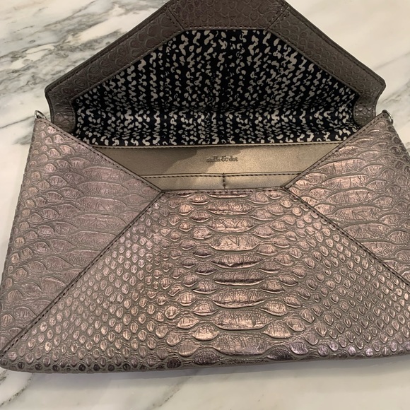 Stella and Dot CLUTCH - Picture 3 of 4